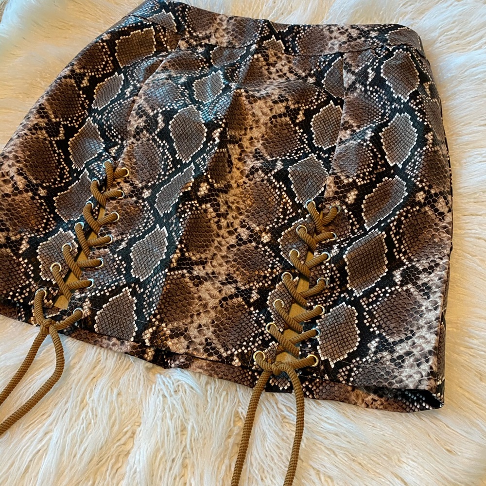 Sexy High Waist Lace Up Bodycon Snakeskin Skirt